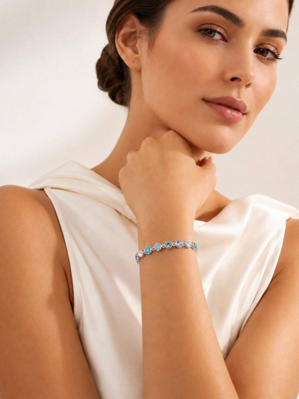 NWT – Multi-Crystal Bracelet made with Swarovski crystals